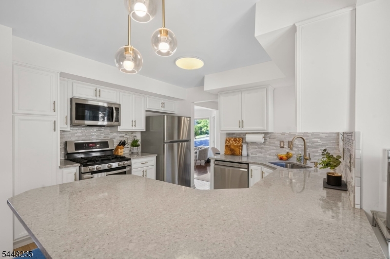 Crystal Woods - Residential