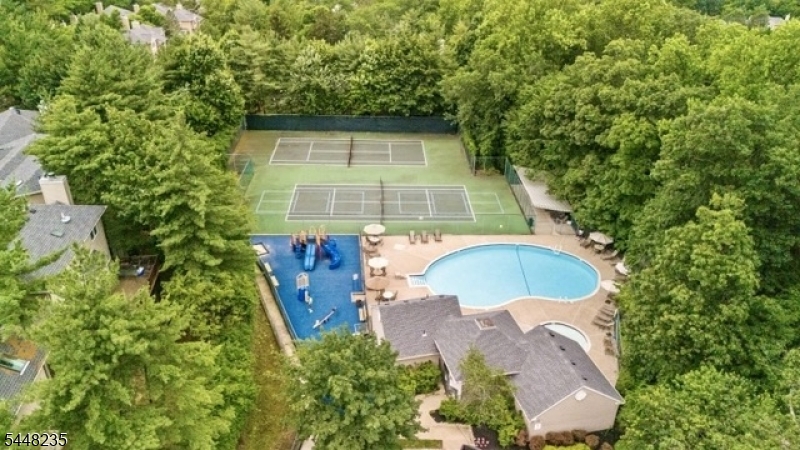 Crystal Woods - Residential