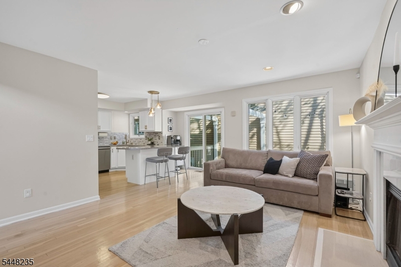 Crystal Woods - Residential