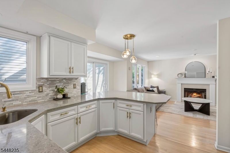 Crystal Woods - Residential