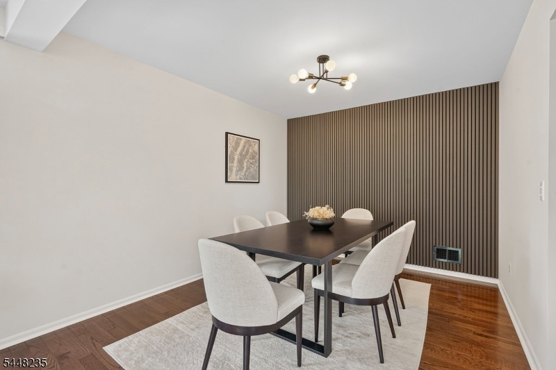 Crystal Woods - Residential