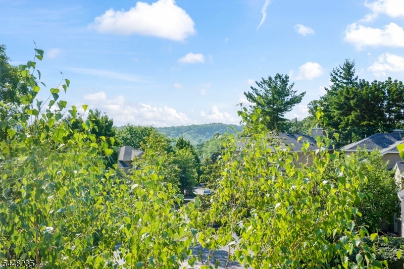 Crystal Woods - Residential