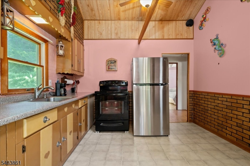 Lake Tamarack - Residential