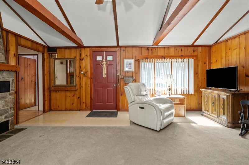 Lake Tamarack - Residential
