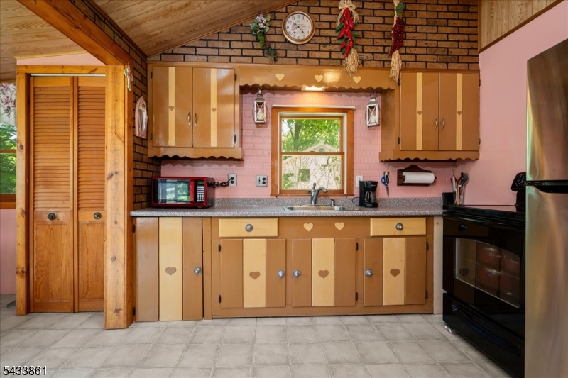 Lake Tamarack - Residential