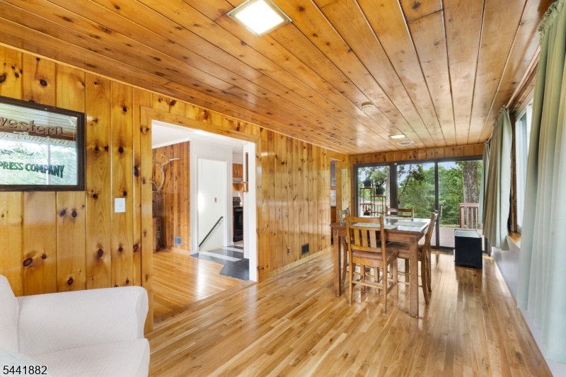 White Meadow Lake - Residential