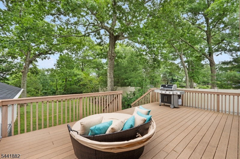 White Meadow Lake - Residential