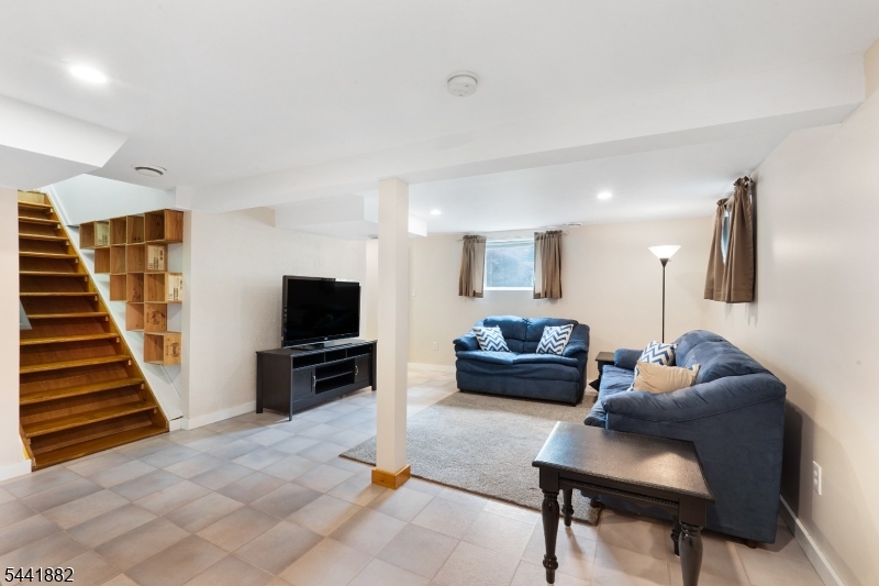 White Meadow Lake - Residential