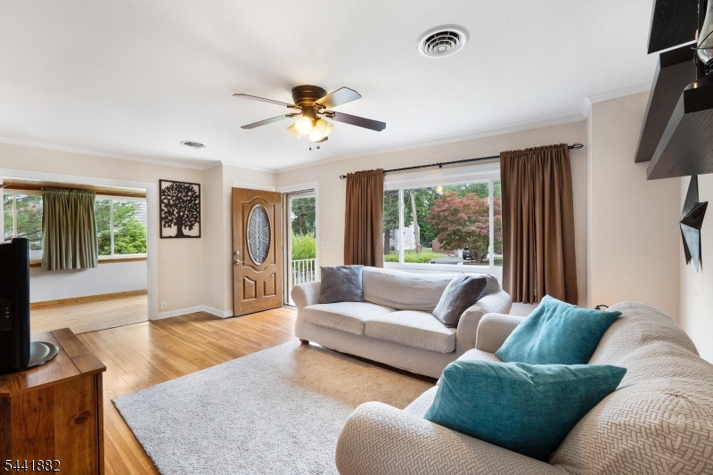 White Meadow Lake - Residential