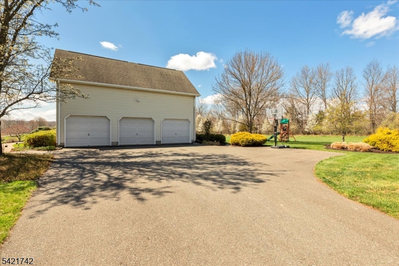 Dove's Landing - Residential