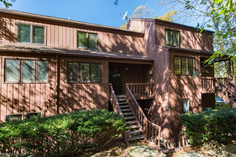 Hidden Valley - Residential Lease
