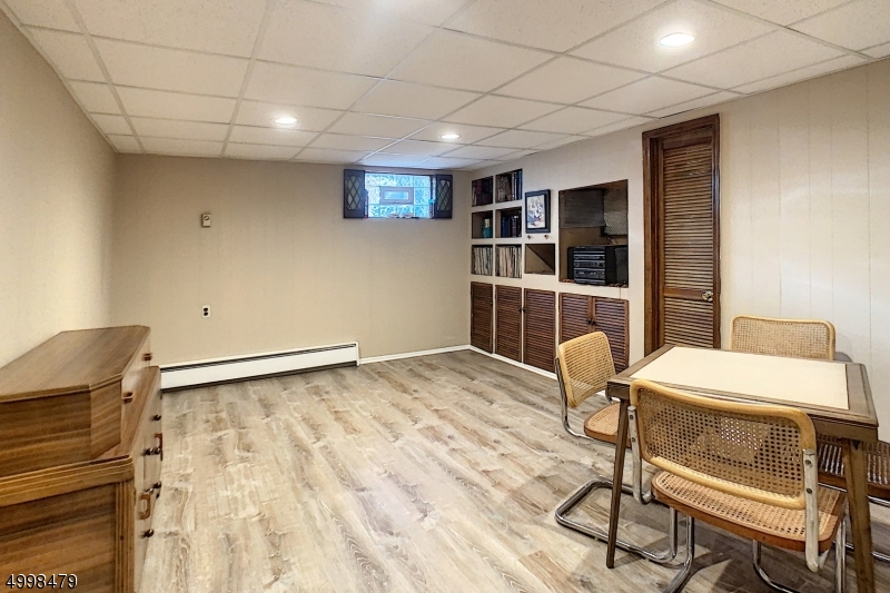 White Meadow Lake - Residential