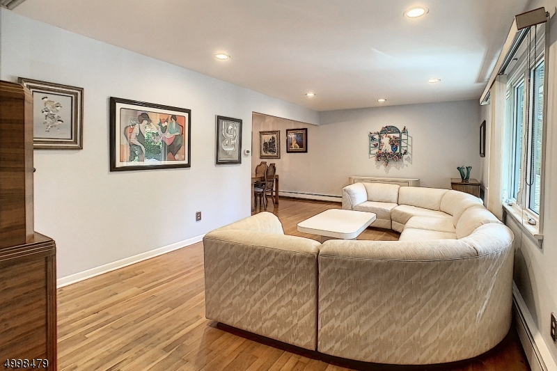 White Meadow Lake - Residential
