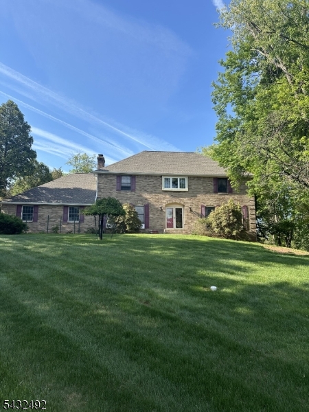 Beautiful 4-bedroom, 2.5-bath home offering 3,066 sqft of living space on a quiet cul-de-sac in Annandale. This well-maintained property features classic brick veneer siding, a detached 2-car garage, a brand-new roof with a transferable 20-year warranty, and a newer driveway installed just 2.5 years ago. Spacious interior layout with generous living areas and natural light throughout. Conveniently located near shopping, dining, and major commuting routes.
