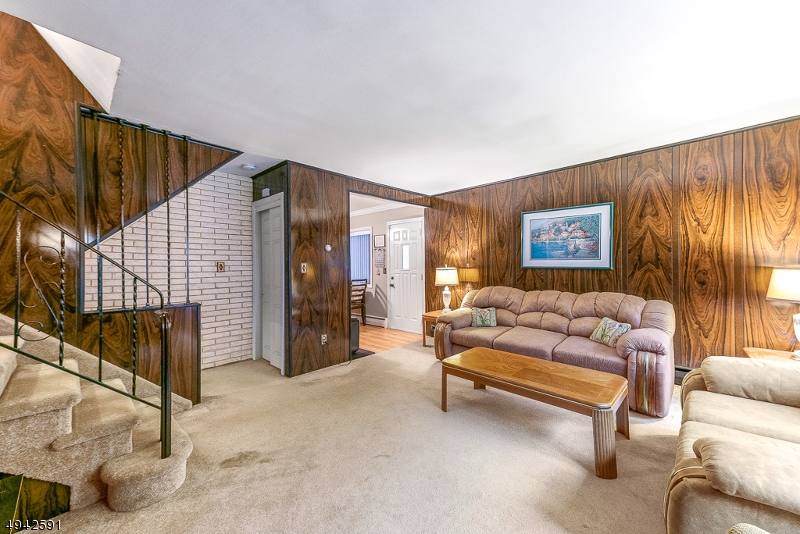 Ledgewood - Residential