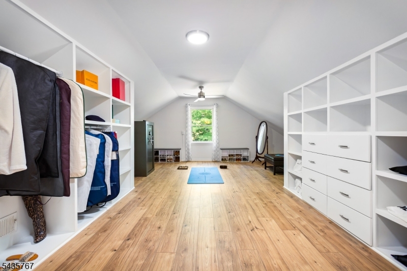 Washington Valley - Residential