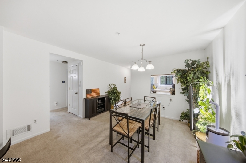 Ridge Gardens - Residential