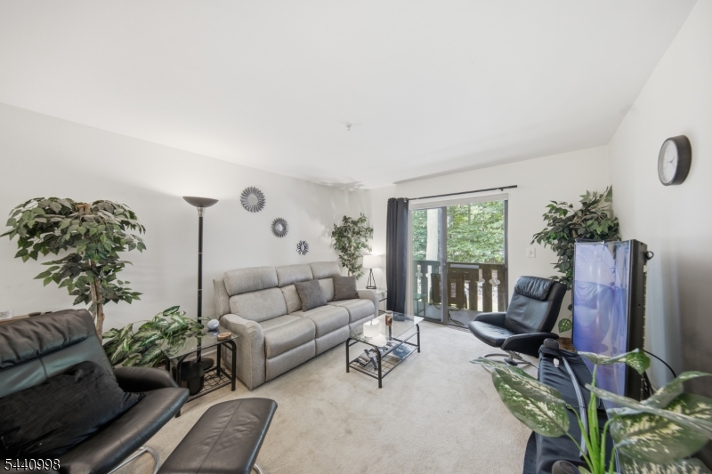 Ridge Gardens - Residential