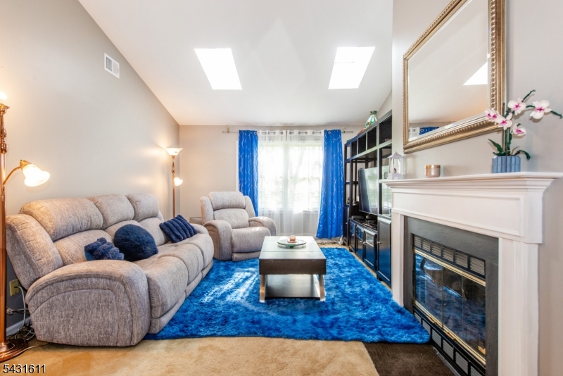 Spring Ridge - Residential
