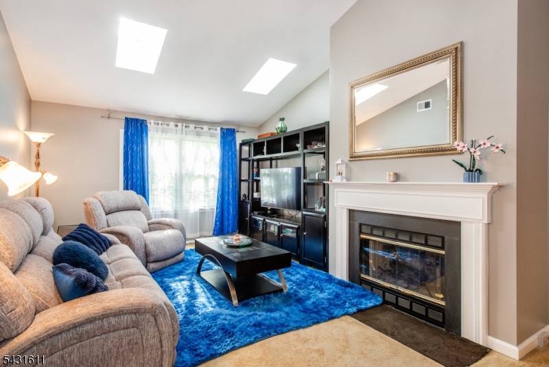 Spring Ridge - Residential