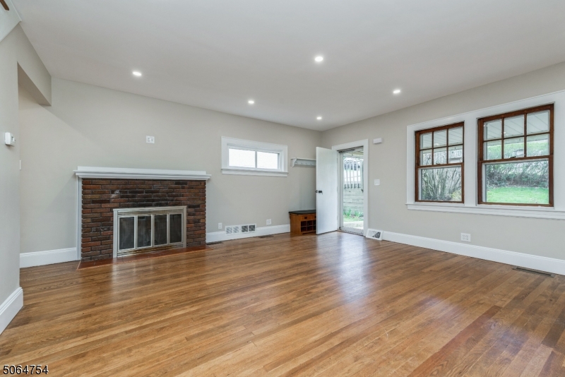 Hill - Residential Lease