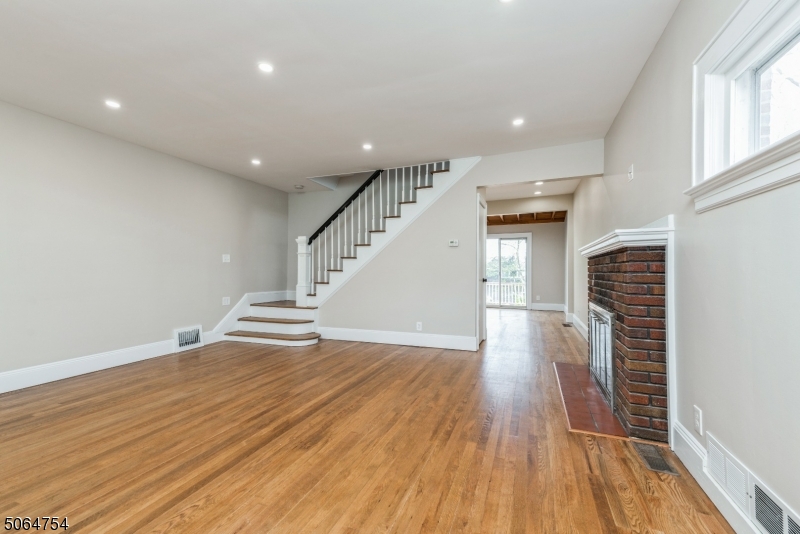 Hill - Residential Lease