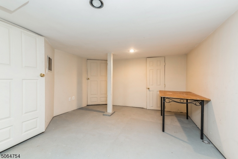 Hill - Residential Lease