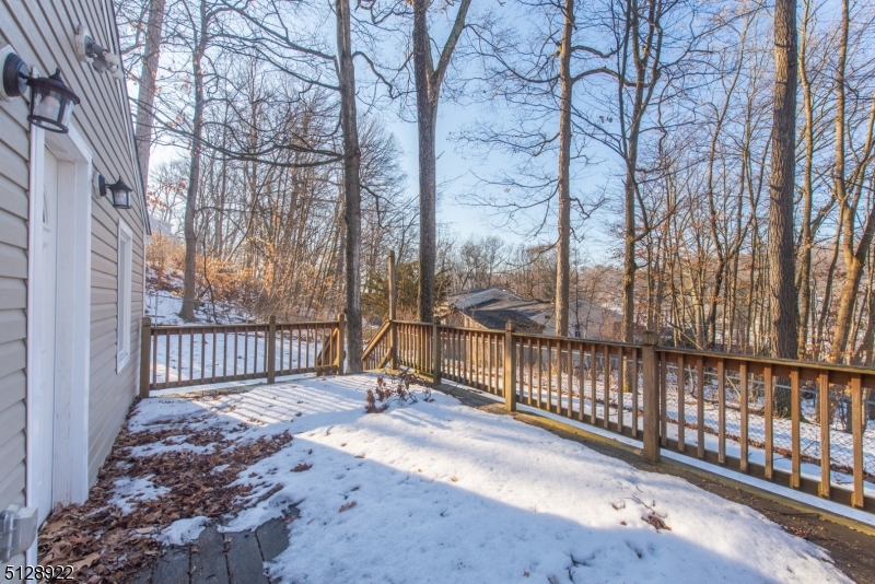 LAKE NEEPAULIN - Residential