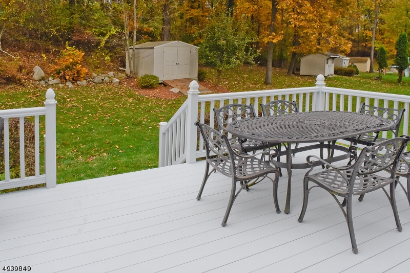 Country Oaks - Residential