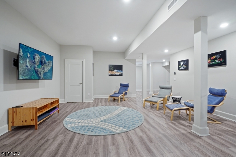 Hartshorn - Residential