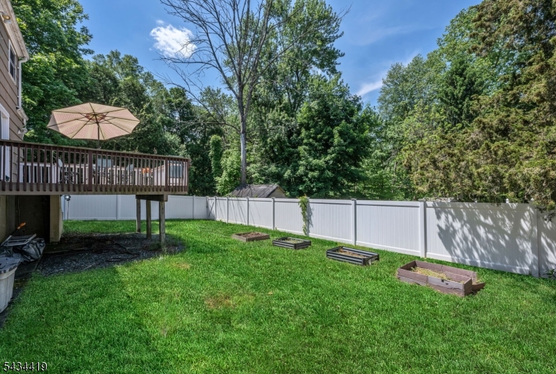 Skyline Lakes - Residential