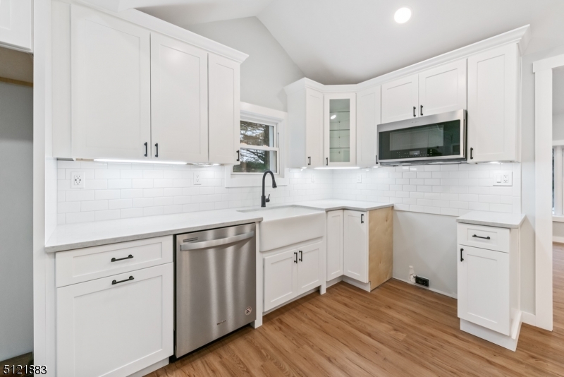 BROOKWOOD EAST - Residential