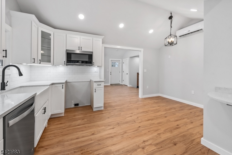 BROOKWOOD EAST - Residential