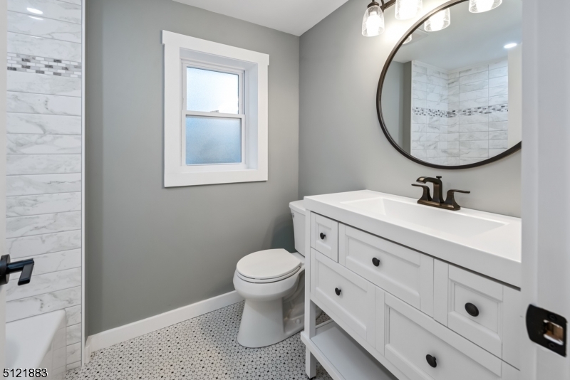 BROOKWOOD EAST - Residential