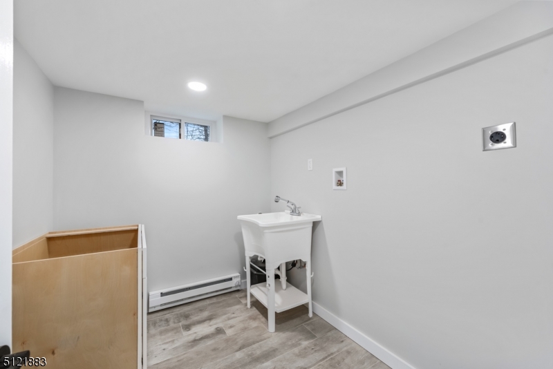 BROOKWOOD EAST - Residential