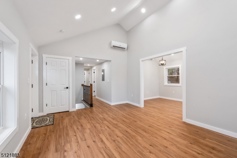 BROOKWOOD EAST - Residential