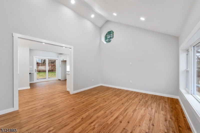 BROOKWOOD EAST - Residential