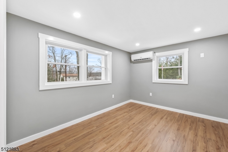 BROOKWOOD EAST - Residential