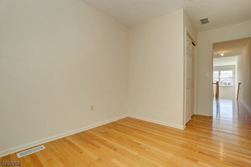 Glenmont Commons - Residential