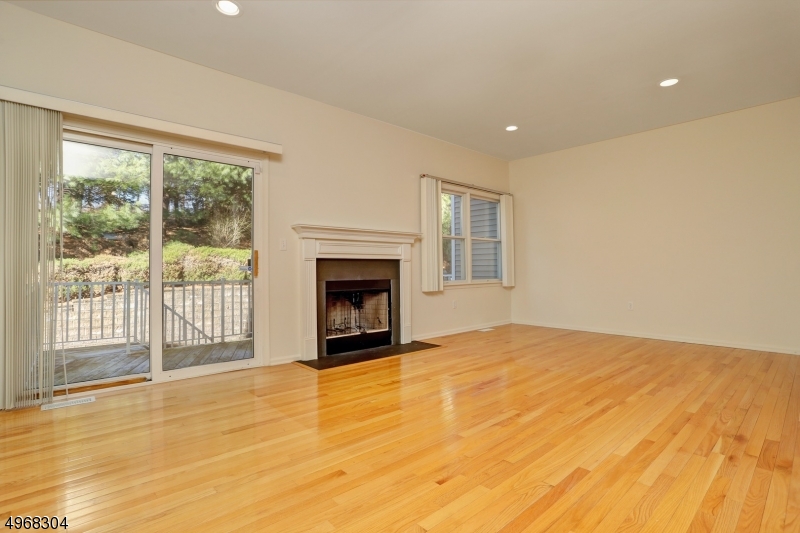 Glenmont Commons - Residential