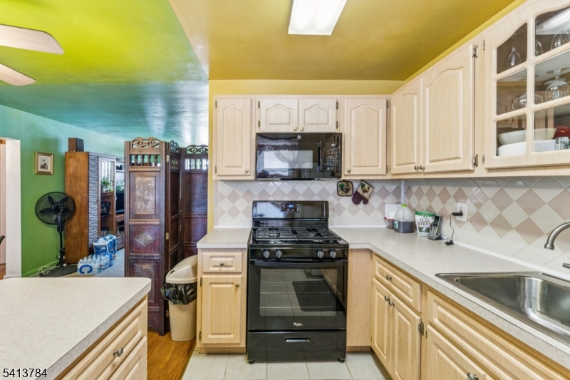 Meadowbrook Village - Residential