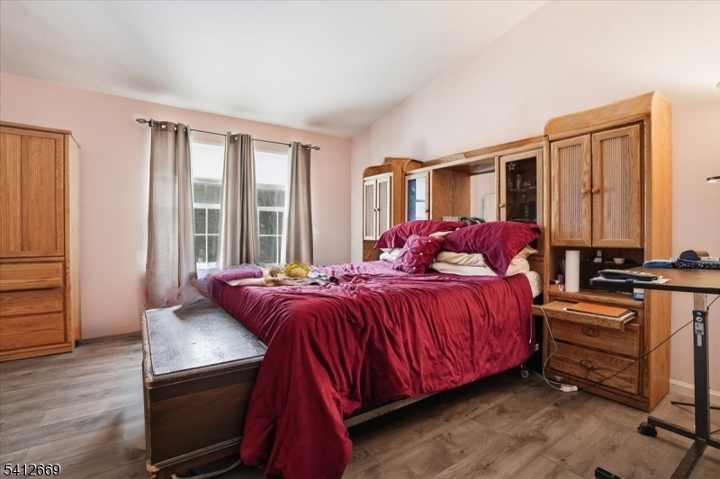 Seasons Glen - Residential