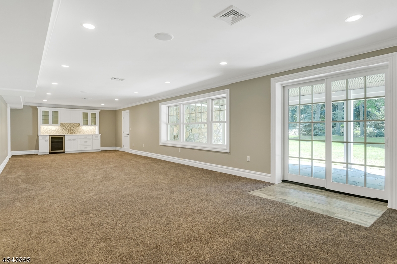 Rolling Hill - Residential