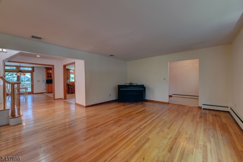 Pines Lake - Residential