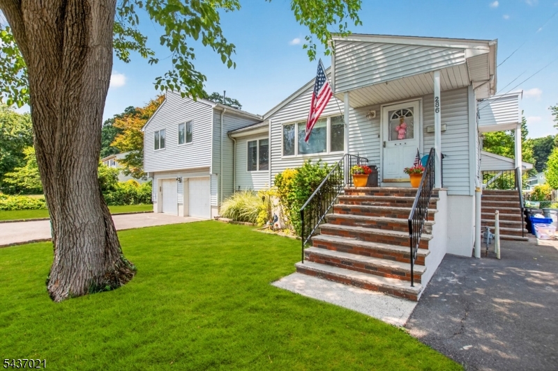 Lake Parsippany - Residential