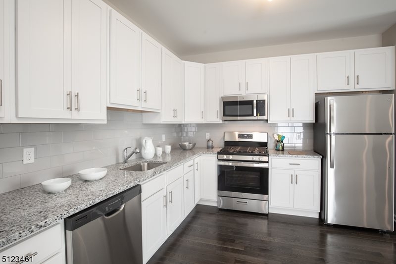 Mountain Way Estates - Residential Lease