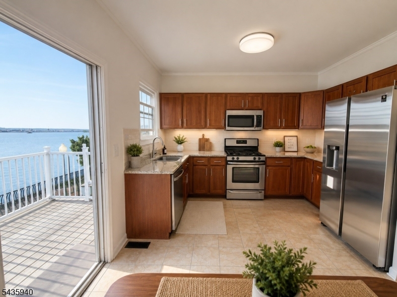 Socierty Hill II - Residential
