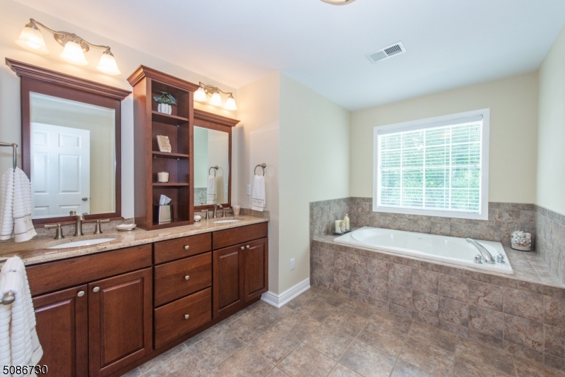 Panther Valley -Bowers Glen - Residential