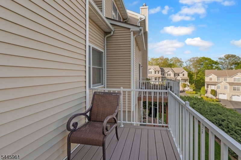 Glenmont Commons - Residential Lease