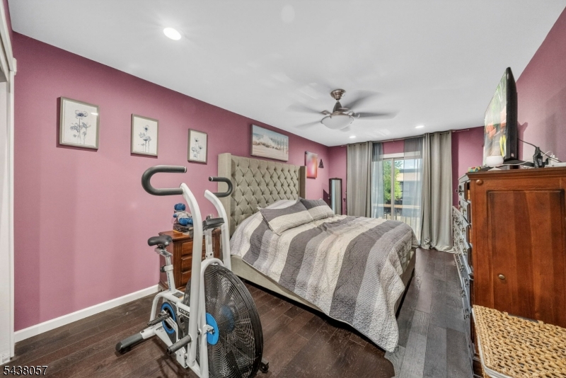 Glen Hills - Residential